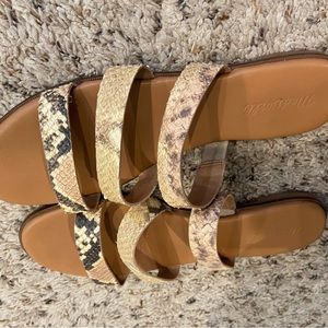 Size 10 Madewell slides